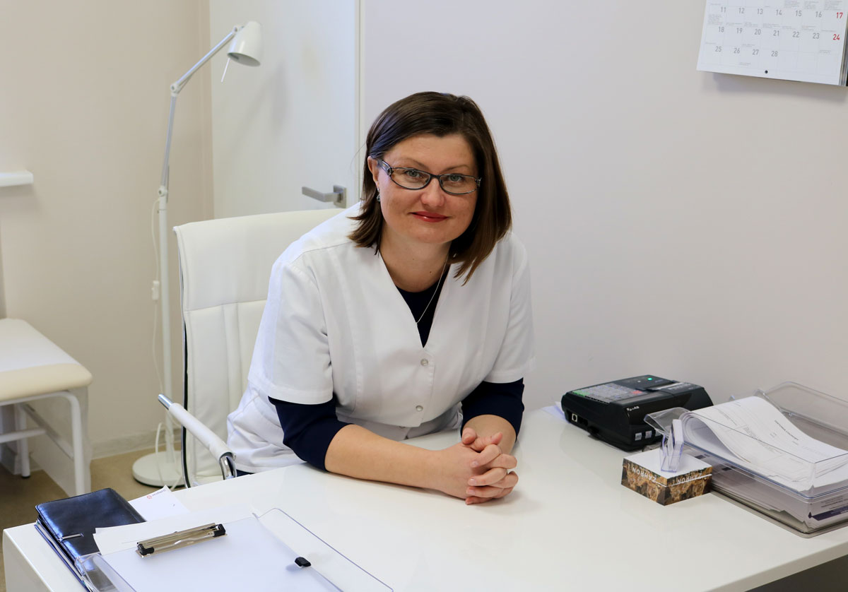 Lek. med. Aleksandra Buczyńska: 
specjalista endokrynologii; androlog kliniczny; specjalista chorób wewnętrznych